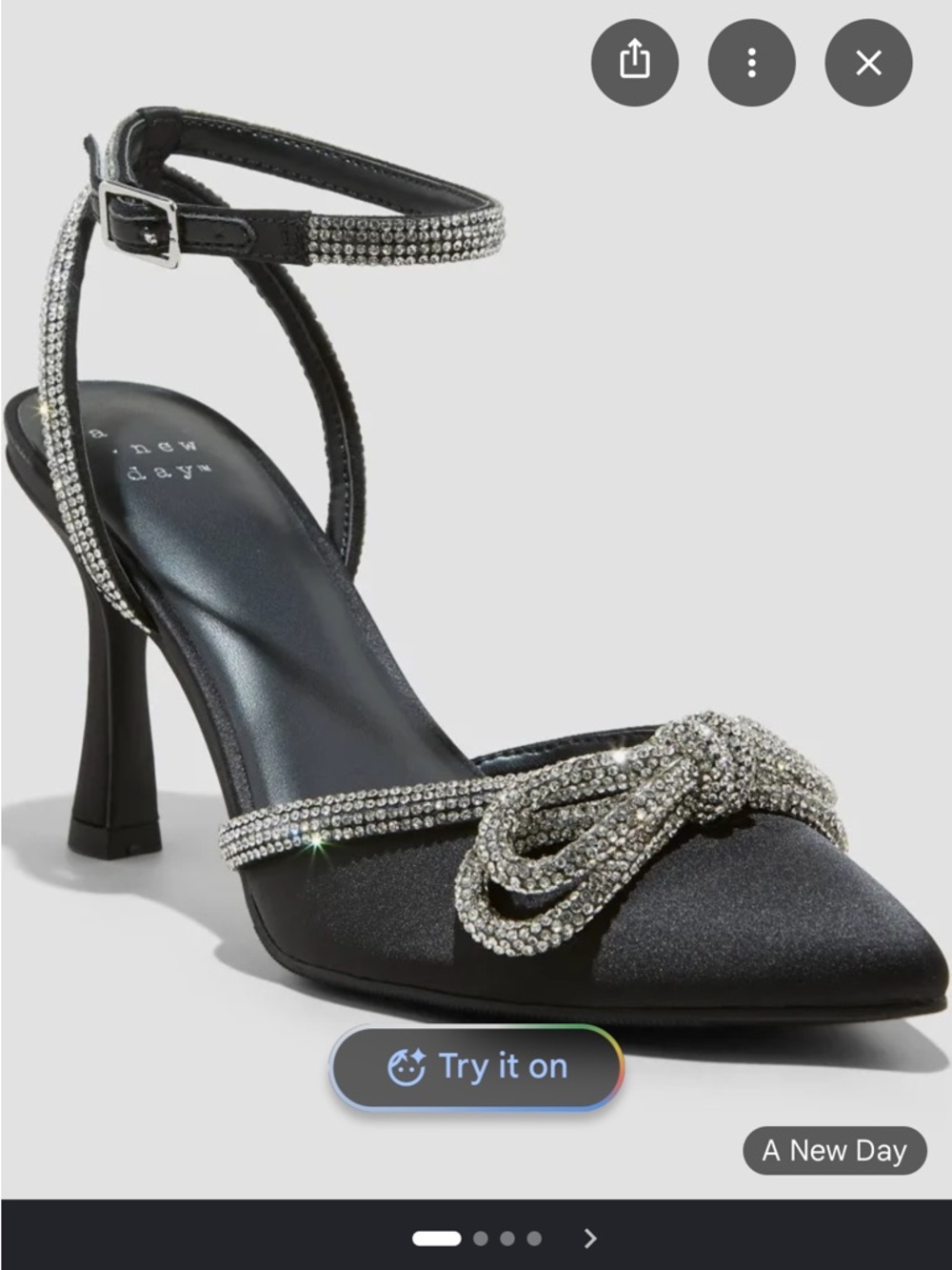 A new day Carmin bow pumps